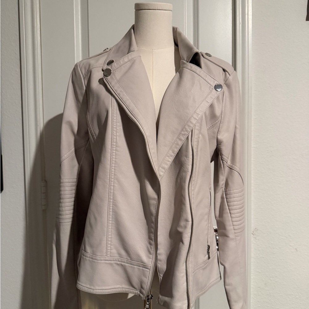 Guess Light Beige Leather Moto Jacket (LARGE)